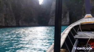 Тайланд. Пхукет. Пхи Пхи .