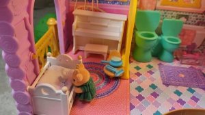 как проводит  выходной семья оленей! ☺