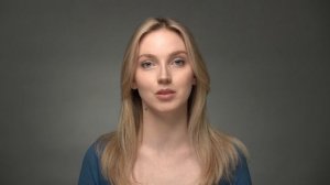 Актриса Александра Хабина