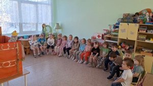 Театрализованное представление для детей второй группы раннего возраста "Курочка Ряба".