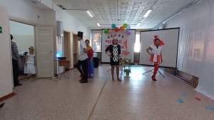 Выход  участниц конкурса  Мисс школы 2026