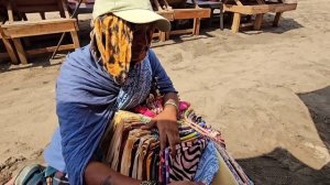 Утро 8 марта. Сюрприз от зрительницы. Завтрак на берегу. Выбираем парео. Арамболь. Гоа. Индия.