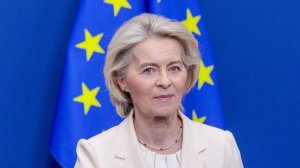 Politico допустила отставку фон дер Ляйен из-за разногласия с ЕП