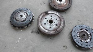 Замена двухмассового маховика на одномассовый на Фиат Скудо 2,0 Fiat Scudo 2016 2часть