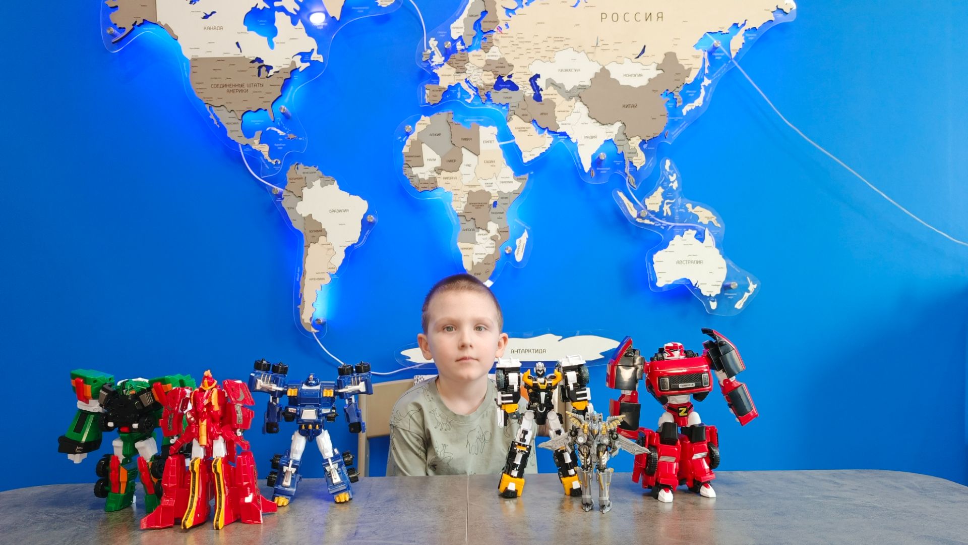 ⏱️ ПАПА vs ДЕНИС: КТО БЫСТРЕЕ? | Тоботы, челлендж, видео для детей