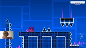 прыгнуть выше головы в игре геометри даш