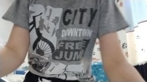 издеваюсь над  лезуном