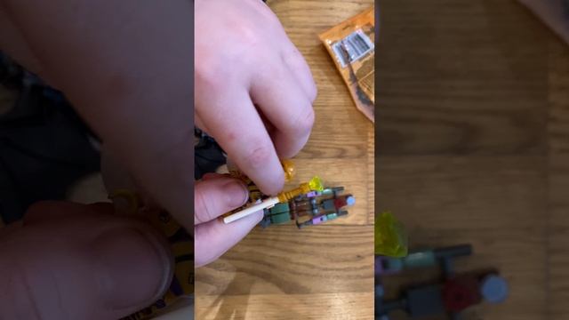 Распаковка «пакетика» Lego