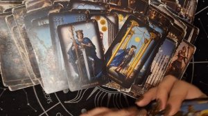 ТАРО РАСКЛАД\ У КОГО ОЧЕНЬ ТРЕВОЖНО НА ДУШЕ?!