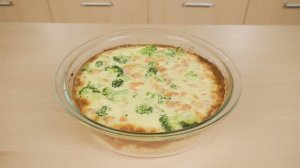 Tupperware Moscow | Форма для запекания «Вуаля» (1,7 л) с крышкой: киш с красной рыбой