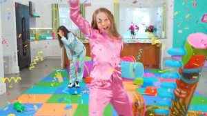 Настя учатся вести здоровый образ жизни !