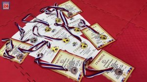 На дюжину медалей прибыло в копилке хакасский спортсменов по муайтай