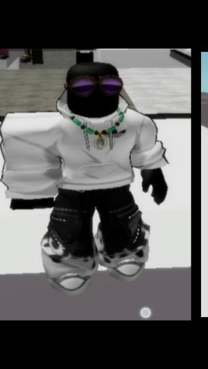 с каком скине мне ходить до лета в роблокс?