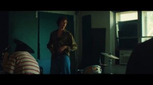 Майл-Энд-Кикс | Трейлер