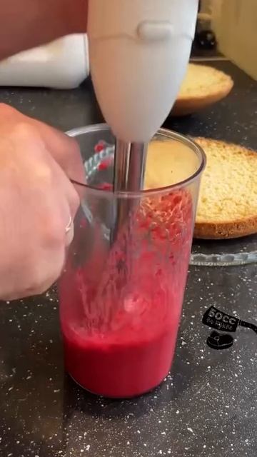 Торт с брусникой от ТМ 4 сезона!