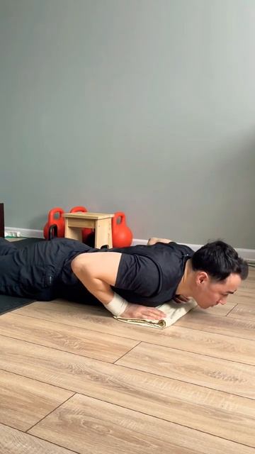 Роллаут с полотенцем эксцентрика