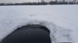 Вырубили прорубь на Данилище озере в Заозерье  Православная купель