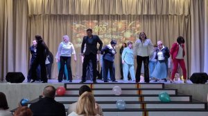 Флешмоб учителей Хмелевицкой школы. 165-летний Юбилей школы.