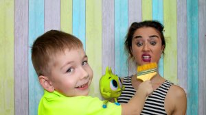 РОМА ДЕЛАЕТ МАМЕ МАКИЯЖ! МУЛЬТИК ПРО ХЕЛПИКА! РОМА И ХЕЛПИК 52 СЕРИЯ