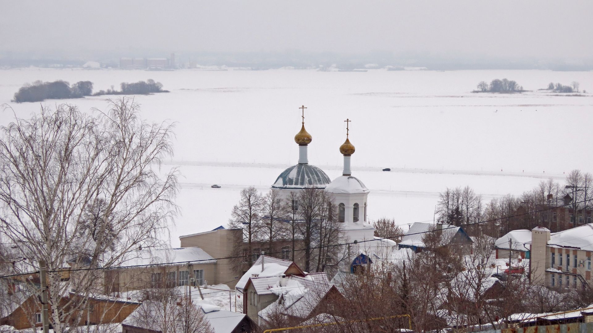 Пеший поход через Волгу. Старинное село Верхний Услон.