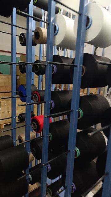 Производство полиэфирных тканей и нитей