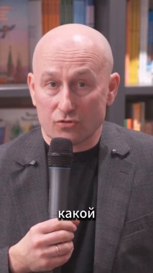 Если человек честно служил России то у меня к нему нет претензий независимо от того на чьей сторон