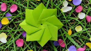 Самый простой цветочек из бумаги. Поделки для детей