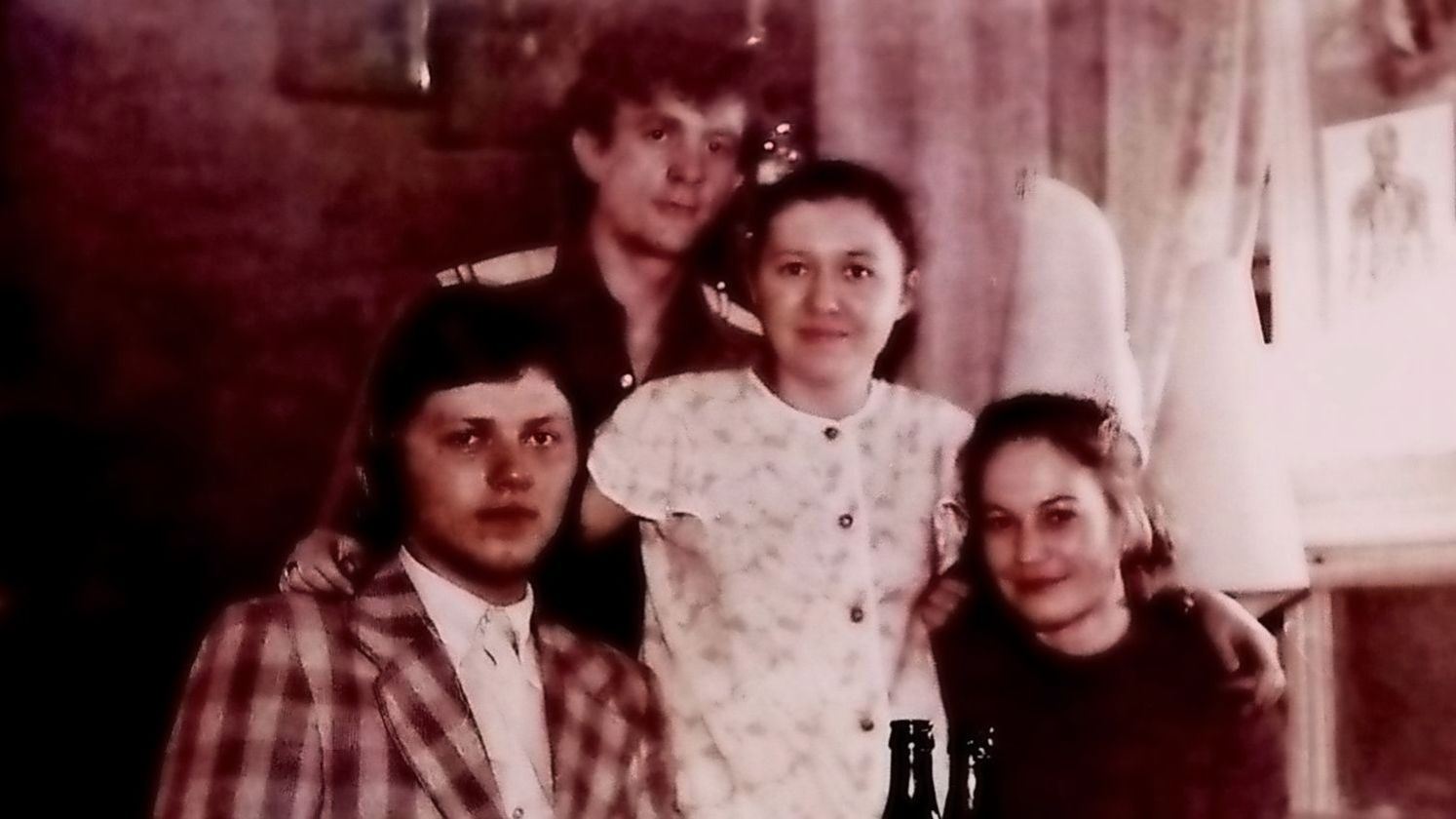 Из серии-Нам 20 лет-  1979г!