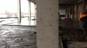 Заливка бетонной стяжки