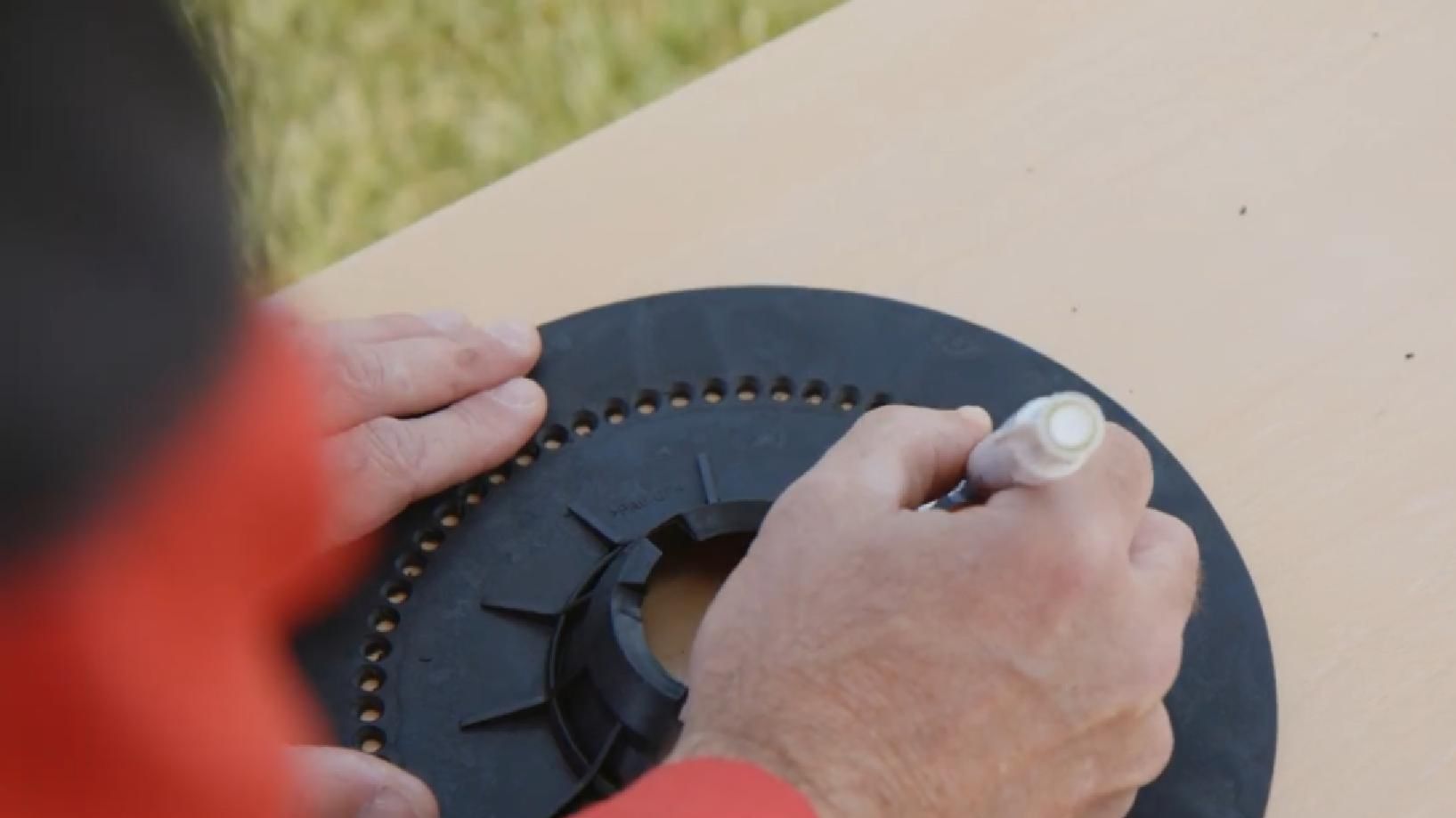 Как использовать семенной диск для сеялки Tempo?