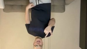 Возьми телефон детка - мем из тик тока. НАОБОРОТ