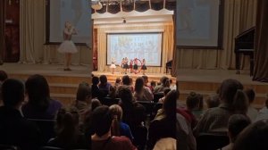 Один мой день! 😘🥰😍. влог пишите вопрос-ответ 😘 
#влог #школа #выступление.