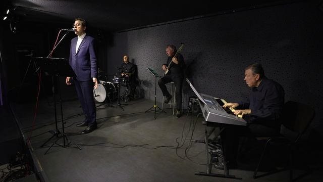 Александр Стрижиченко — Мелодия (А. Пахмутова – Н. Добронравов)