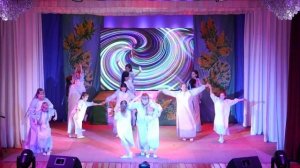 Дети и мамы-хореографический коллектив "Импульс" на сцене Моршанского ГДК