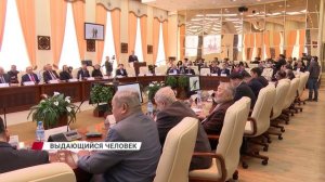 Выдающийся политик, примерный семьянин и прекрасный начальник