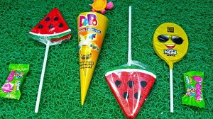 ASMR-видео с конфетами. Успокаивающее видео. ASMR-леденцы, конфеты и шоколад. Вкусные конфеты