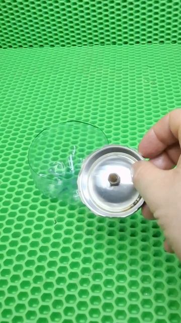 Самоделка походная Масляная свеча своими руками #diy #полезныесоветы #хитрости #врек #shorts