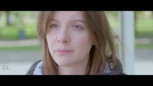 Есть красивая одна девушка на Земле