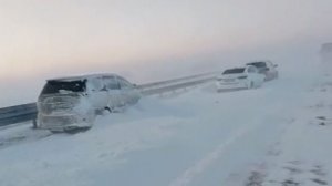 Астану замело: более 1500 единиц техники борются со снегом