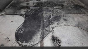 Жители Тегерана рассказали о раздражении кожи и глаз после «черного дождя»