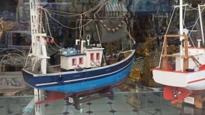 Красиво всё в магазинах!