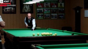 «Пенсионерам нельзя сидеть дома!»: альметьевские игроки в бильярд рассказали о любимом хобби