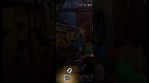 в этой игре я убегаю от охранника