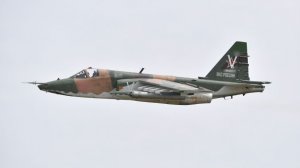 Самолеты Су-25 уничтожили «опорник» боевиков ВСУ. Лучшее видео из зоны СВО