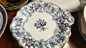 По тарелочкам