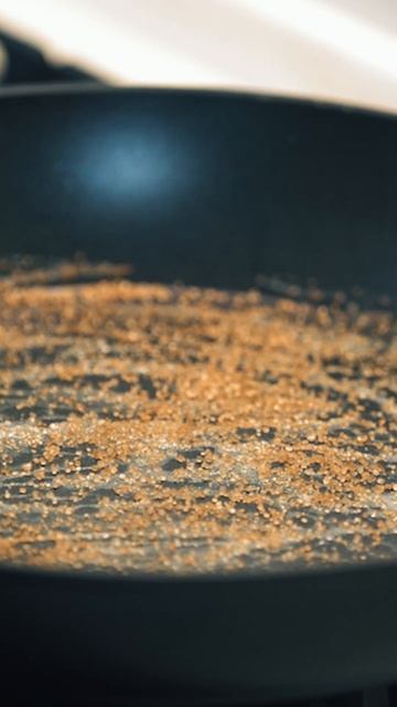 Блины на тростниковым сахаре