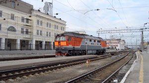 Тепловоз ТЭП70-0176 на станции Екат-Пасс._20220919