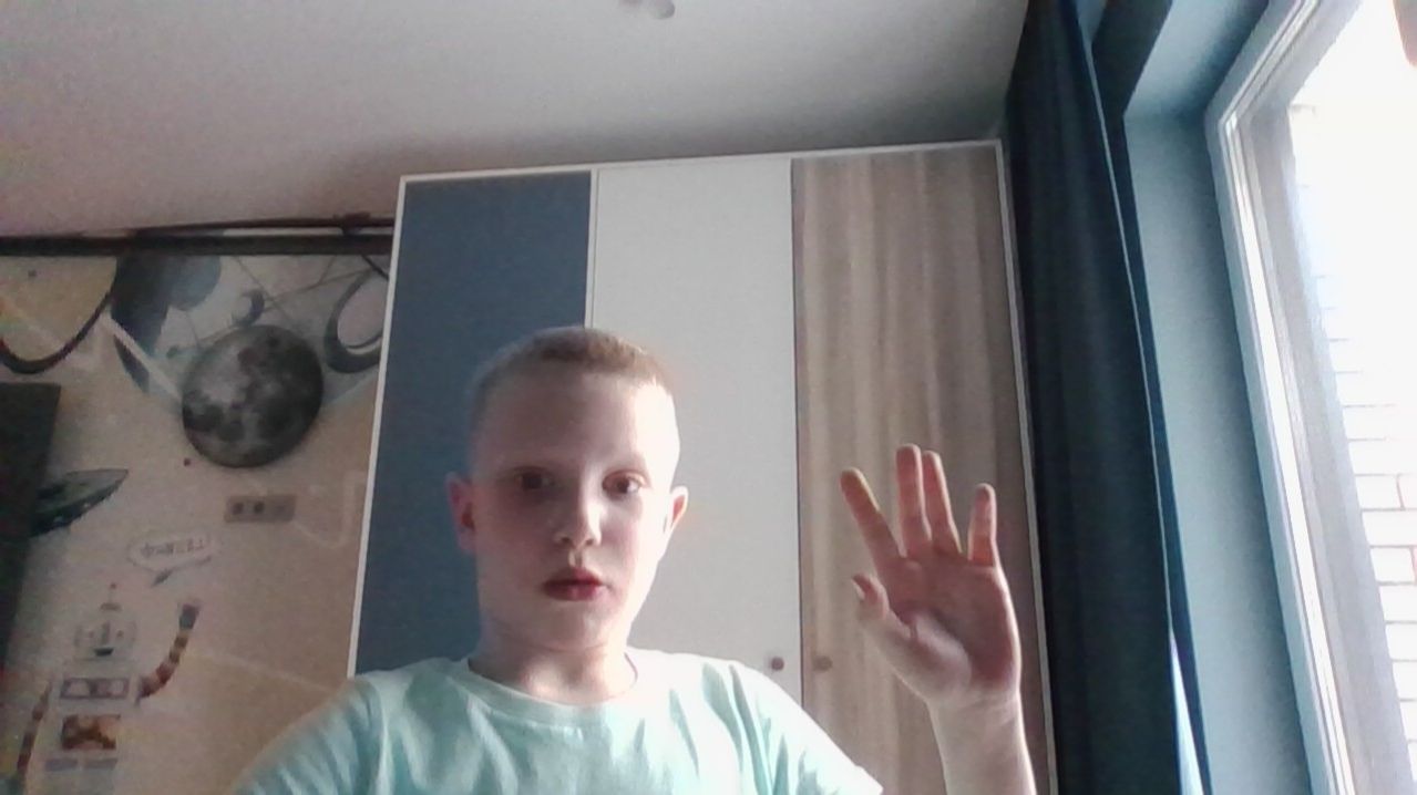 НЕТ! ПИРОЖОК Я ЖРАТЬ НЕ БУДУ! 5 ночей с Тимохой 1