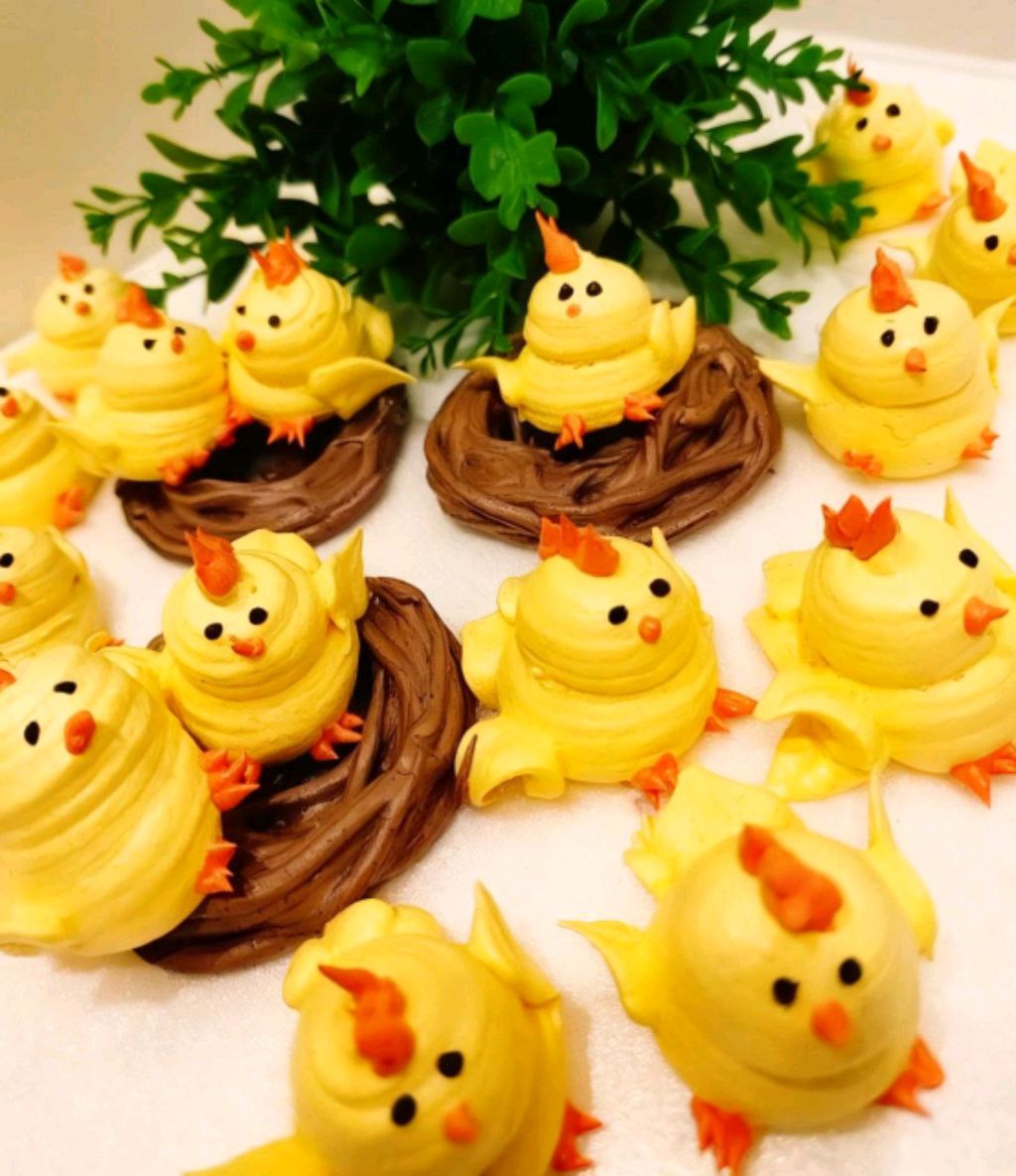 украшения из безе на куличи