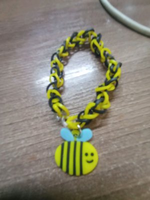 плитём из резинок